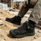 🥾🛡️ 50% KORTING! Stop met het strikken van veters die na 5 minuten loshangen! Deze werkschoenen met stalen neus, doorstikbestendige zool en draaivetersluiting zitten als gegoten, beschermen tot 200 J, en je trekt ze aan zonder ooit te bukken!