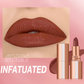 💄 24u matte lippenstift – blijft zitten, voelt licht en droogt niet uit, de hele dag perfect.
